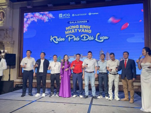 Bùng nổ cảm xúc đêm Gala Dinner tại Đài Loan - Mừng sinh nhật vàng cùng Austdoor